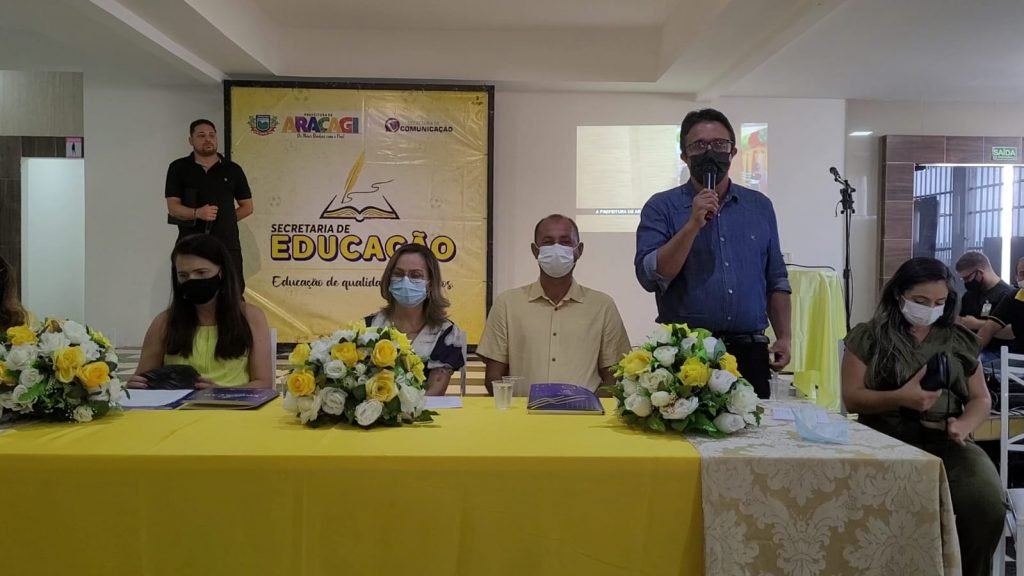 Presidente da Câmara de Araçagi participa de abertura da Jornada Pedagógica